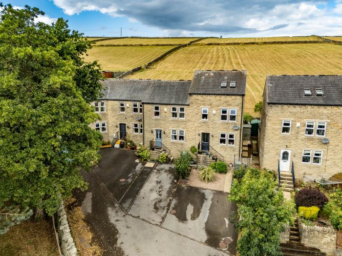 Broadfield Park, Holmbridge, Holmfirth, HD9